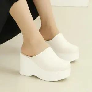 [옷자락]여자 데일리 캐주얼 편안한 통굽 뮬