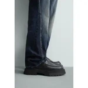 ZARA 볼륨 페니 로퍼 - 블랙