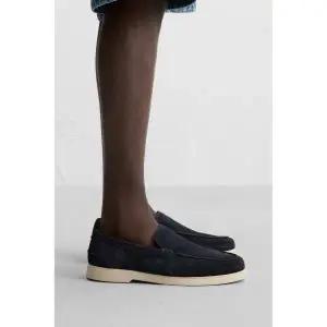 ZARA 캐주얼 레더 로퍼 - 블루