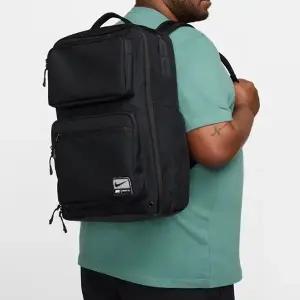 [나이키][국내매장] 나이키/가방/백팩유틸리티 스피드 백팩(FN4106-010)/EV