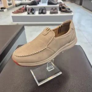 엘칸토 HC11 소가죽 남성화 초경량 세미케주얼 슬립온  B9H6U5J1335