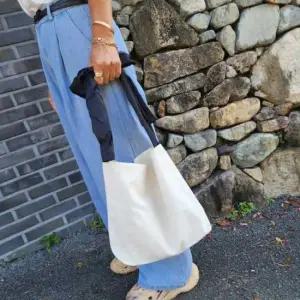 [패션] 끈조절 숄더 리본 에코백