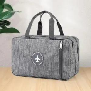 마스크 세면도구 여행 파우치 충전기 보조배터리 여권