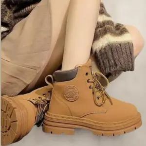 [옷자락]여성 겨울 중간 부츠 튼튼한 일상용 워커