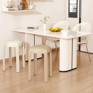 가정용 플라스틱 식당 의자 가방 예비 부드러운 있는 쌓을 높은