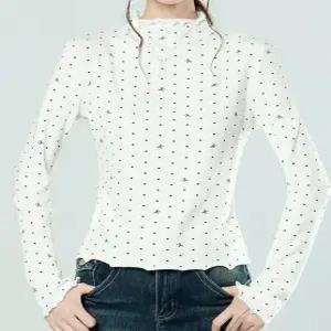 [패션시그널]리본도트 꼬부리 반목 티셔츠 D74CB2