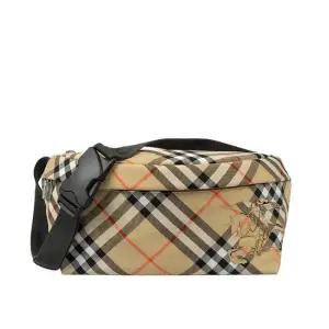 [명품] 체크 에센셜 남성 벨트백 8091780