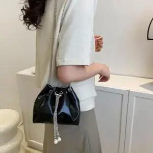 메탈릭 체인 미니 복조리백 0063 토드백 미니백 백팩 소가 여성 핸드폰 패션잡화 백 이너백 여권 클러치 휴