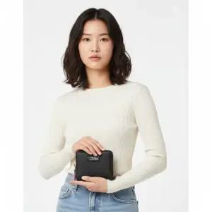 SS26 여성 슬림 컴팩트 반지갑 2R5SMP016S01 001