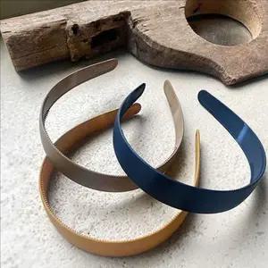 두꺼운 무광 머리띠 와이드 볼드 머리띠 헤어밴드 데일리 여자 심플