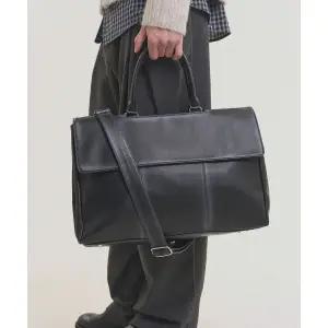 NOISE 레더 빅 크로스 토트 백 - 블랙