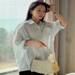 민트블루 스트라이프 오버핏 셔츠 (one color)