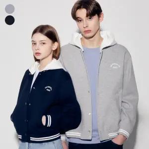 [롯데백화점]게스 남여공용 후디 디테쳐블 바시티점퍼 MP1W9880