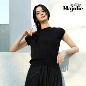 아뜰리에마졸리 [체험특가] 유러피안 린넨 플리츠 니트탑 1종(블랙)