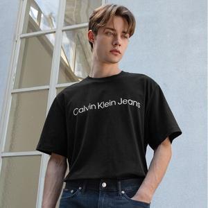 [정식매장] 캘빈클라인 진 CALVIN KLEIN JEANS 남성 레귤러핏 인스티튜셔널 로고 반팔 티셔츠(4RAB810)