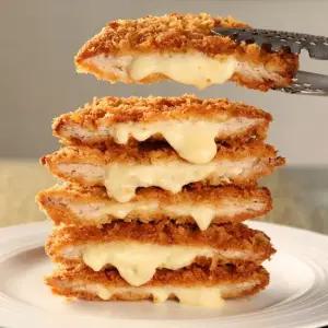 1987년 전통의 성북동 맛집 금왕 치즈 돈까스 200g x 5팩+소스 100g x 5봉 5세트)