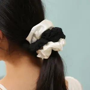 [비투비월드][엔젤슈슈] 새틴+주름 곱창밴드 2p세트 블랙+아이보리