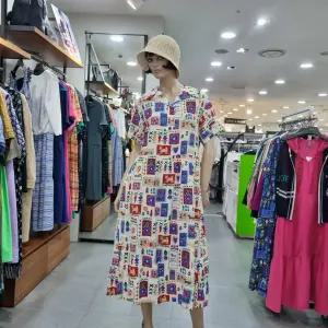 베네통/애플아울렛/브이넥 카라 강아지 프린트 원피스/BAOP12441