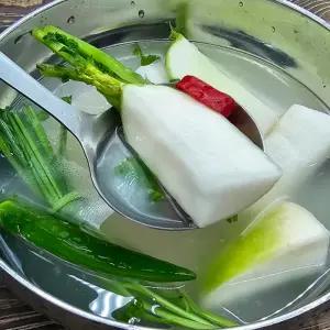 국내산 동치미 5kg 10kg 무김치 겨울동치미 (여수 만성리 무사용)