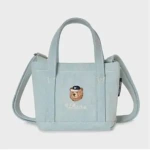 [롯데백화점]후아유 여성 스티브 데님 미니 토트백 (WHBGG2323A)