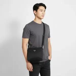 2VH118 2DMH F0002 사피아노 삼각로고 크로스백 배송