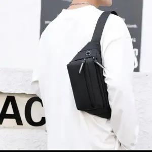 크로스백 슬링백 미니 여행용 가벼운 데일리 힙색 가방 검정