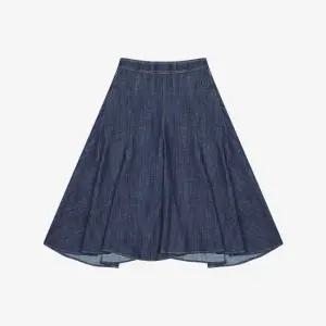 절개 플레어 데님 스커트 B