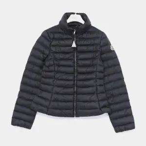 몽클레어키즈 26SS 이게 패치로고 경량 패딩 여아 자켓 1A00085 597YF 778 IGE/12A