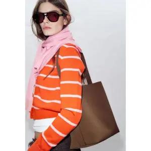 ZARA 숄더 버킷백 - 브라운