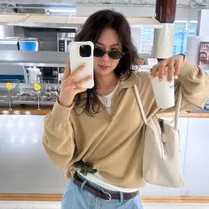 [메이블루]쿼터 집업 니트