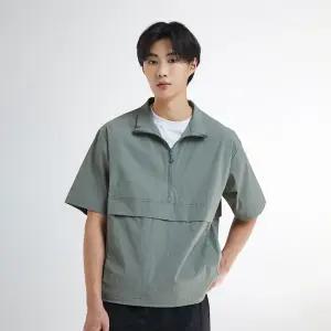 [스타필드 하남 스파오][COOL] 스트레치 반팔 아노락_SPJJE25C22