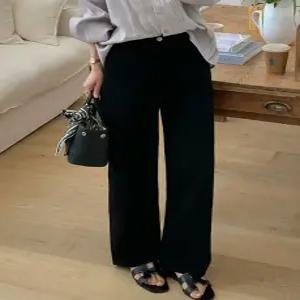 18317 블랙 스톤워싱 일자핏 데님 (one color) 히든밴딩