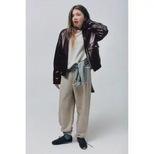 국내배송 ZARA 자라 주니어 키즈 페이크 레더 포켓 재킷 브라운 0562602700 1895105