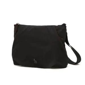 [헤지스](광주신세계)[아이코닉 라이트] 냉감 나일론 크로스백 HJBA6E515BK