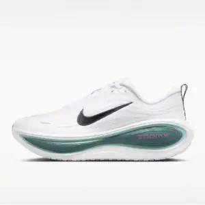 운동화 GQT HV8150-110 보메로 플러스 남성 로드 러닝화