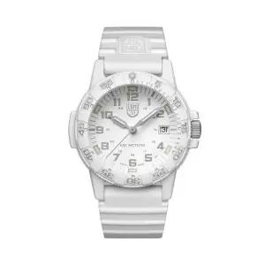 루미녹스 XS.0307.WO 레더백 씨 터틀 남성 러버 쿼츠 39mm