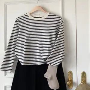 아로 베이직 스트라이프 긴팔티 (3 color)