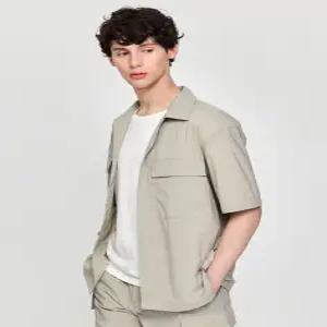 헤지스 남성 25SS HZSH5B509I2 베이지 나일론 경량 반팔 셔츠22344247012343673