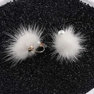 겨울 밍크퍼 귀걸이 폼폼 귀걸이