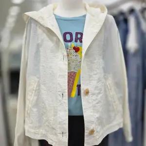 [베네통]자수 스트링 후드 점퍼 BAJPA5631IV_IC