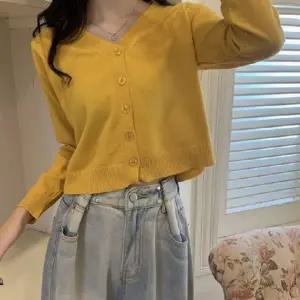 유행 여자 브이넥 버튼 긴팔 가디건 베이직 캐주얼룩