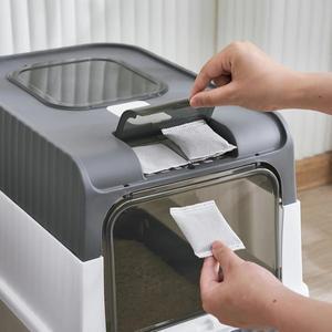 휴대용 접이식 고양이 쓰레기통 스플래시 가드 및 플라스틱 스쿠프 뚜껑이 달린 애완 동물 세척 조립 용이