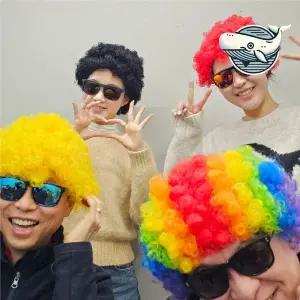 [콩심팥심]펑키한 컬러 뽀글머리 가발 파티용 재미있는