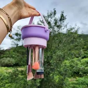 메이크업 브러쉬 세척 꽂이