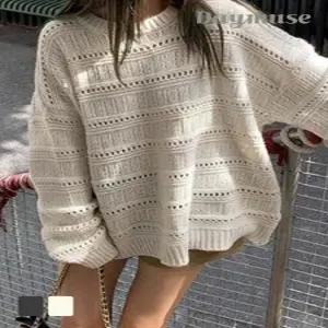 [모어오브]티트리 니트 라운드넥 긴팔 스웨터 탑