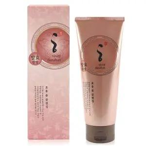 피부를 위한 깊이 있는 케어 녹용성분 폼클렌징 200ml