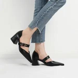 미들굽힐 뾰족코 스트랩 메리제인 통굽 스틸레토 미들굽힐Y