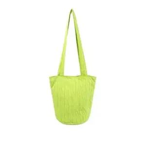 롱 숄더백 여성 원통 패딩 퀼팅 데일리 가방 연그린