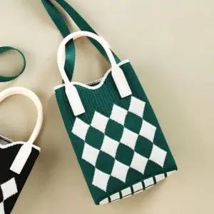 니트 미니 크로스백 니트백 다이아몬드 가방 그린