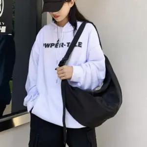 [라일리] Rly 데일리 반달 크로스백 학생 보부상 가방 대형 슬